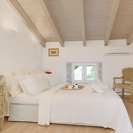 Sleeps 8 Pool Air Con Wifi Villa